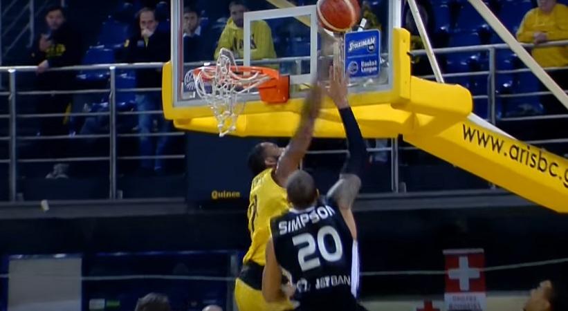 Στην κορυφή του Top 5 η διπλή τάπα του Μπάκνερ (video)