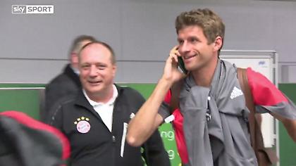 Επικό βίντεο: Ο Μίλερ απέφυγε τους δημοσιογράφους μιλώντας στο… διαβατήριό του!