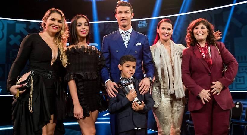 H δημόσια αφιέρωση της Τζορτζίνα στον Κριστιάνο