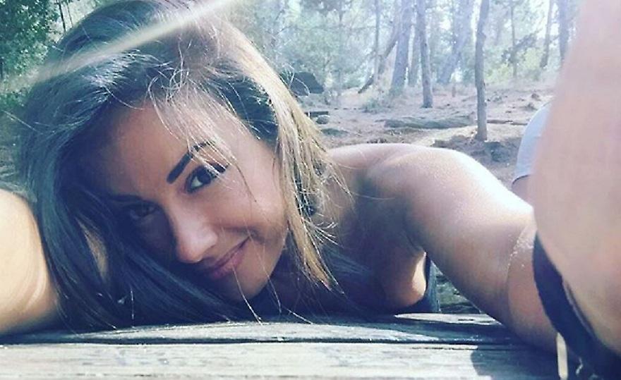 Το σκίσιμο της Χριστίνας Μουστάκα κόβει την ανάσα