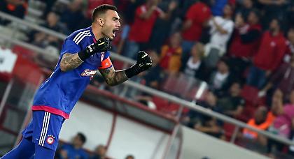 Ο Ρομπέρτο θα στηρίζει Ολυμπιακό απόψε!