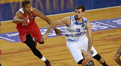 Γουότερς: «Η άμυνα έπαιξε καθοριστικό ρόλο»