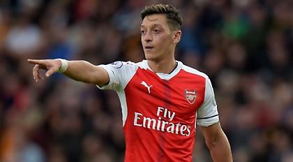 Έτοιμος ο Εζίλ, όχι ο Γουόλκοτ