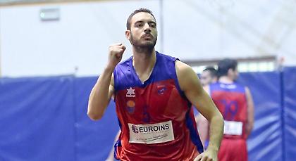 Νοέας: «Σοβαρότητα με Χολαργό»