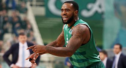 Ρίβερς... at the buzzer! (video)