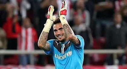 Φέρνεις πίσω τον Ρομπέρτο ή όχι;