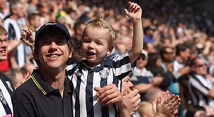 15 πράγματα που θυμάται ο πατέρας σου από όταν σε πήγε για πρώτη φορά στο γήπεδο! (pics)