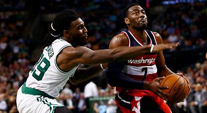 Πληρώνουν για την «κοκορομαχία» οι Κράουντερ και Γουόλ