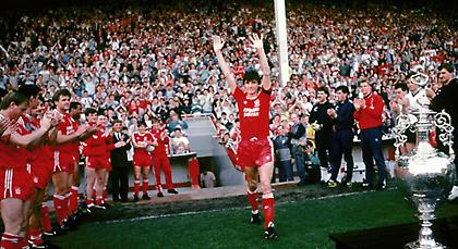 Απίστευτο στατιστικό που… μυρίζει πρωτάθλημα για τη Λίβερπουλ! (video)