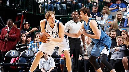 Ανεβασμένοι «Μαβς», νίκη με Ντιρκ