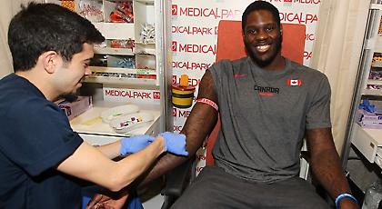 Πέρασε τα ιατρικά της Φενέρ ο Μπένετ (pics)