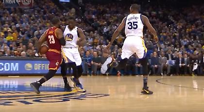 Κατεδάφισε τον Λεμπρόν και τον κατηγόρησε για θέατρο ο Γκριν (video)