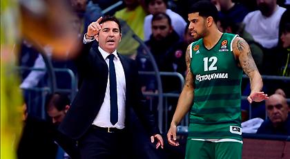 Πασκουάλ: «Δεν παίξαμε με μυαλό, κακοί σε άμυνα και επίθεση»