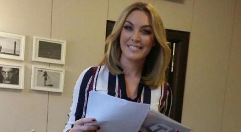 Δείτε πως ξεκίνησε η Τατιάνα την εκπομπή μετά την «σύλληψη»! Σκληρή απάντηση στην Χρυσή Αυγή