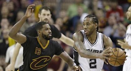 Σπερς για… δαχτυλίδι!