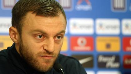 Δεν τα παρατάει με Αβραάμ Παπαδόπουλο ο Άρης