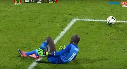 Ο γκολκίπερ της Σενεγάλης έκανε το υπέρτατο «θέατρο» (video)