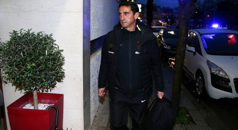 Έφτασε στη Λιβαδειά η ΑΕΚ (pics)