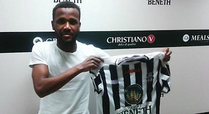 Ανακοίνωσε Μπαρμπόσα ο Απόλλων Σμύρνης