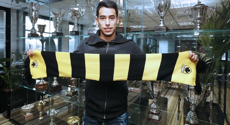 Κλικς από την υπογραφή του Αραούχο στην ΑΕΚ!