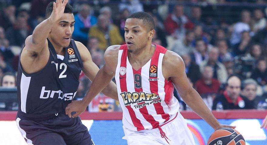 Γουότερς: «Η άμυνα ήταν αυτή που μας έδωσε τη νίκη»