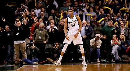 Ο Γιάννης ήταν μόνος του (video)