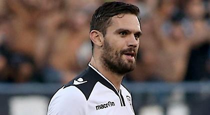 Υπογράφει στη Χαρτς ο Τζιόλης