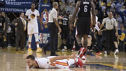 Η φοβερή ατάκα του Κερ στον Κάρι για τους 25π. στο τρίτο δωδεκάλεπτο (video)