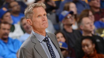 Κερ: «Ο Τραμπ εκτρέφει τον τρόμο»