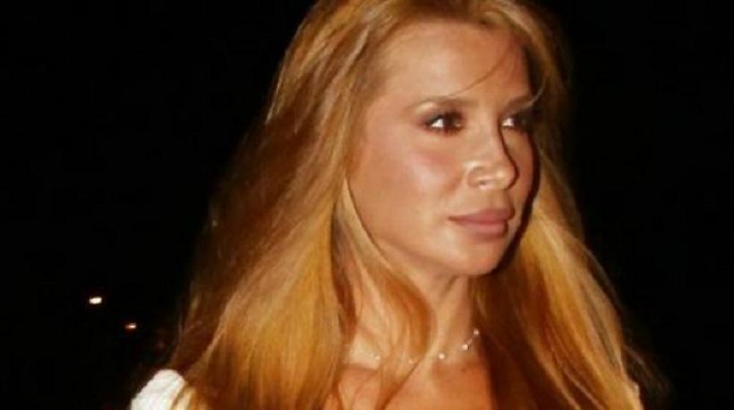 Ξέσπασε η νονά του Στέλιου Καζαντζίδη εναντίον της Πάολας