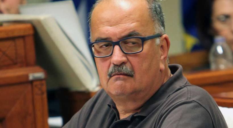 «Βασιλακόπουλε, το να είσαι βλάκας είναι δικό σου θέμα, το να είσαι θεσμικός βλάκας είναι θέμα όλων»