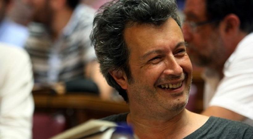 Η εξομολόγηση του Πέτρου Τατσόπουλου για την υιοθεσία του που συγκλονίζει!