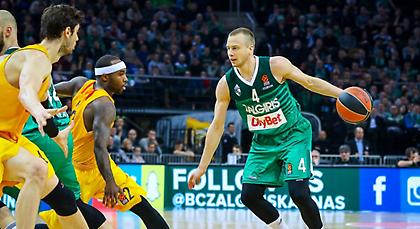 Ο «Σάρας» πλήγωσε τον Μπαρτζώκα