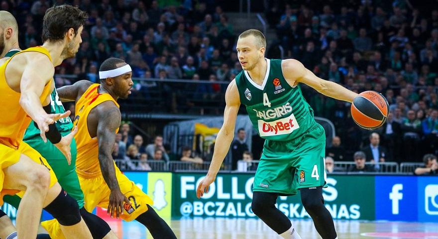 Ο «Σάρας» πλήγωσε τον Μπαρτζώκα