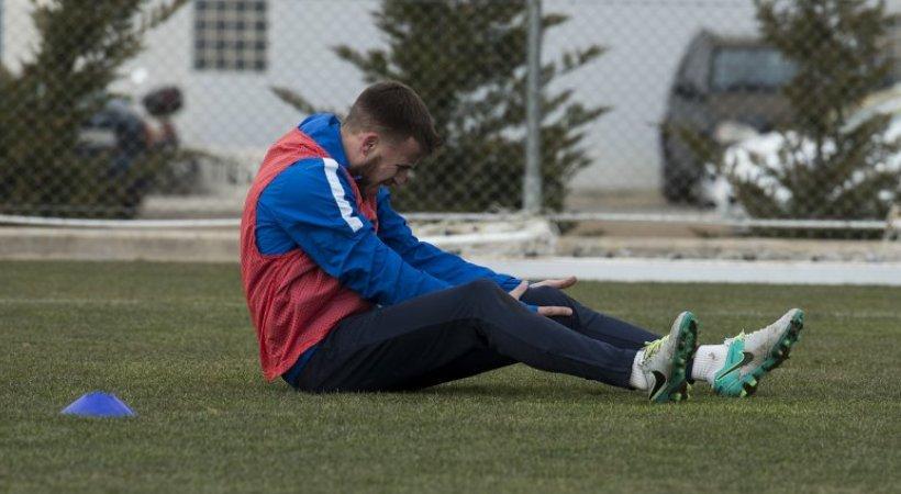 Εκτός Καλτσάς, Μπέρτος