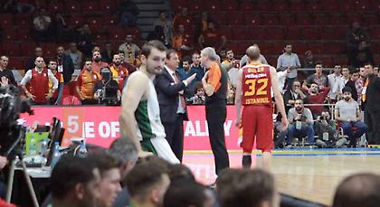 Επιτέθηκε στον Λαμόνικα για τη διαιτησία με τον Παναθηναϊκό ο Αταμάν! (pic)