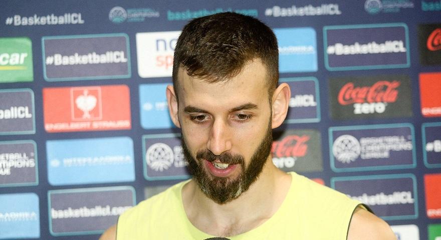 Γιάνκοβιτς: «Δεν βοηθάει η κακή κριτική μετά την ήττα από τον ΠΑΟΚ»