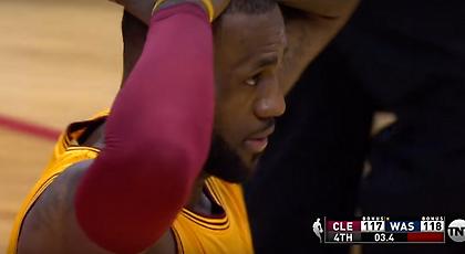 Το άχαστο του Λεμπρόν πριν το απίθανο τρίποντό του (video)