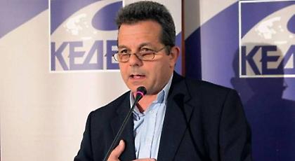 Συναδινός για τις εκλογές στην ΕΟΕ: «Αποδεικνύεται το… άλλο πρόσωπο του αθλητικού παραγοντισμού»