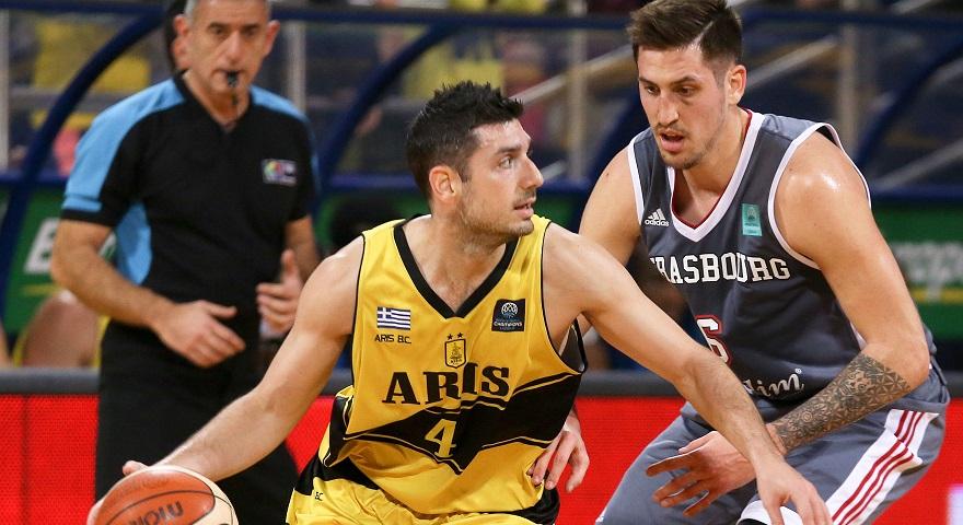 Λακόμπ: «Πάλι καλά που χάσαμε με 19 πόντους…»