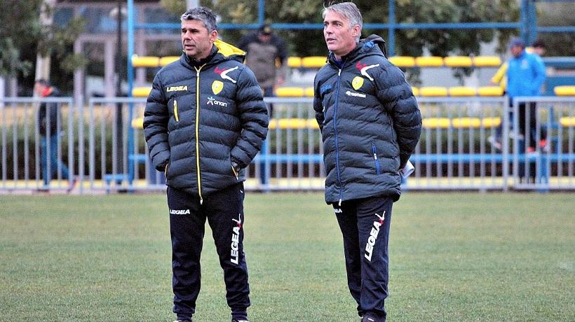 Δοκιμάζει νεαρό Κονγκολέζο ο Παναιτωλικός