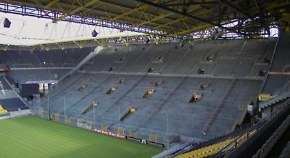 Κλειστό το πέταλο στο γήπεδο της Ντόρτμουντ για ένα ματς