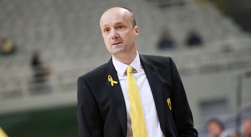 Ζντοβτς: «Μας εξάντλησε το ταξίδι στη Λιθουανία»