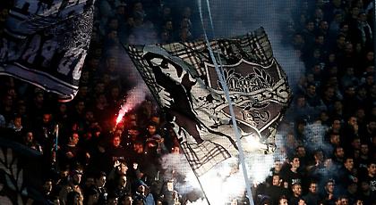 Αμόκ στον κόσμο του ΠΑΟΚ: Ουρές και για τα εισιτήρια του αγώνα με τη Σάλκε… στη Γερμανία!