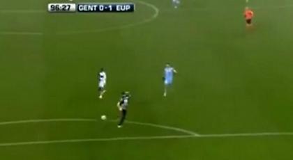 Γκέλα… ζεμπεκιά με οδυνηρό αποτέλεσμα από τον τερματοφύλακα της Γάνδης (video)
