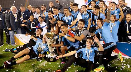 Η Ουρουγουάη στον «θρόνο» της μετά από 36 χρόνια! (video)