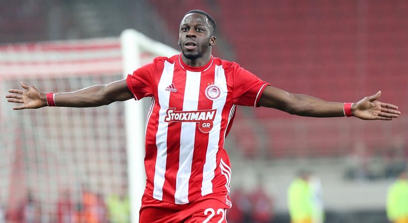 Σισοκό ετοιμάζει ο Μπέντο