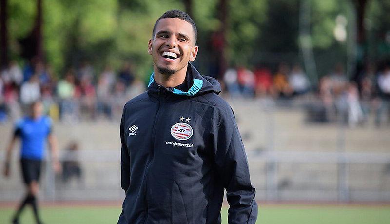 Μπλεγμένος σε ερωτικό σκάνδαλο παίκτης της Οσμανλίσμπορ (pics)