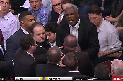 Απαιτεί συγγνώμη από τους Νικς ο Όκλεϊ