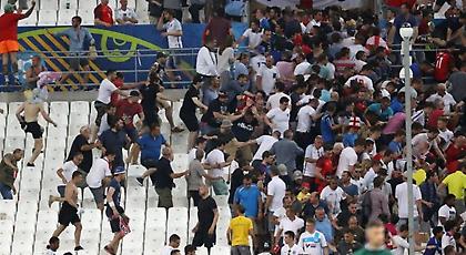 «Φεστιβάλ βίας» προαναγγέλλουν στο Μουντιάλ Ρώσοι χούλιγκανς!